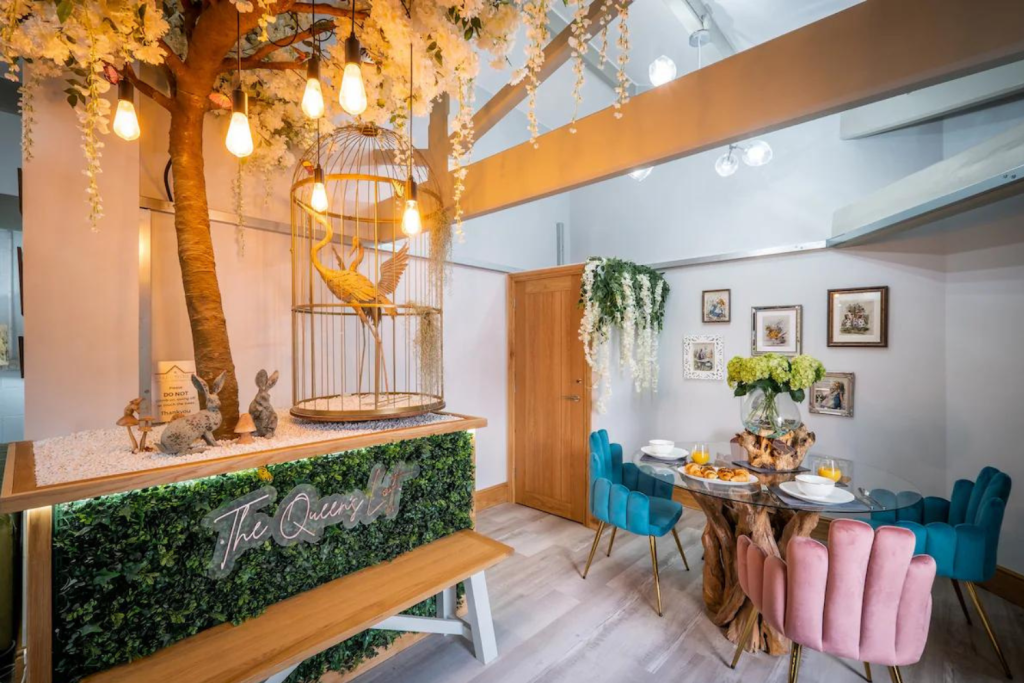 16 The Queen's loft apartment