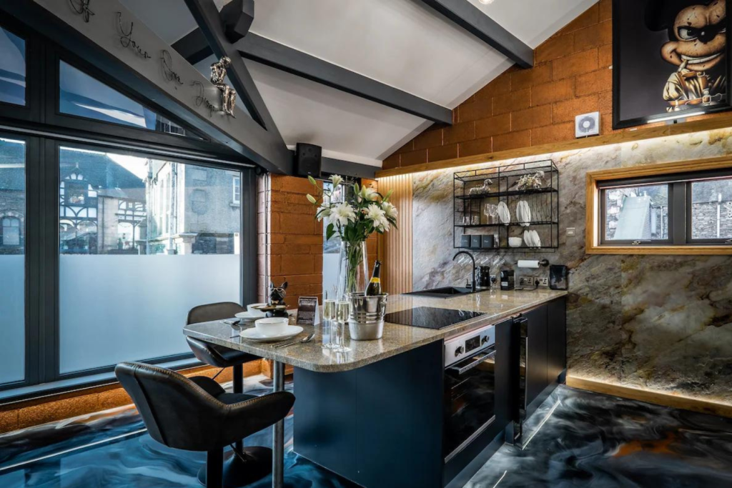 7 kitchen in an apartment